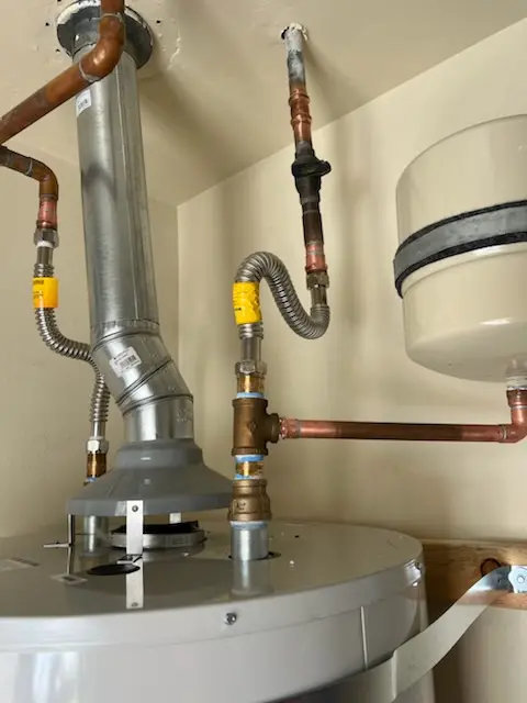 Water heater installation and plumbing repair in Kelseytown